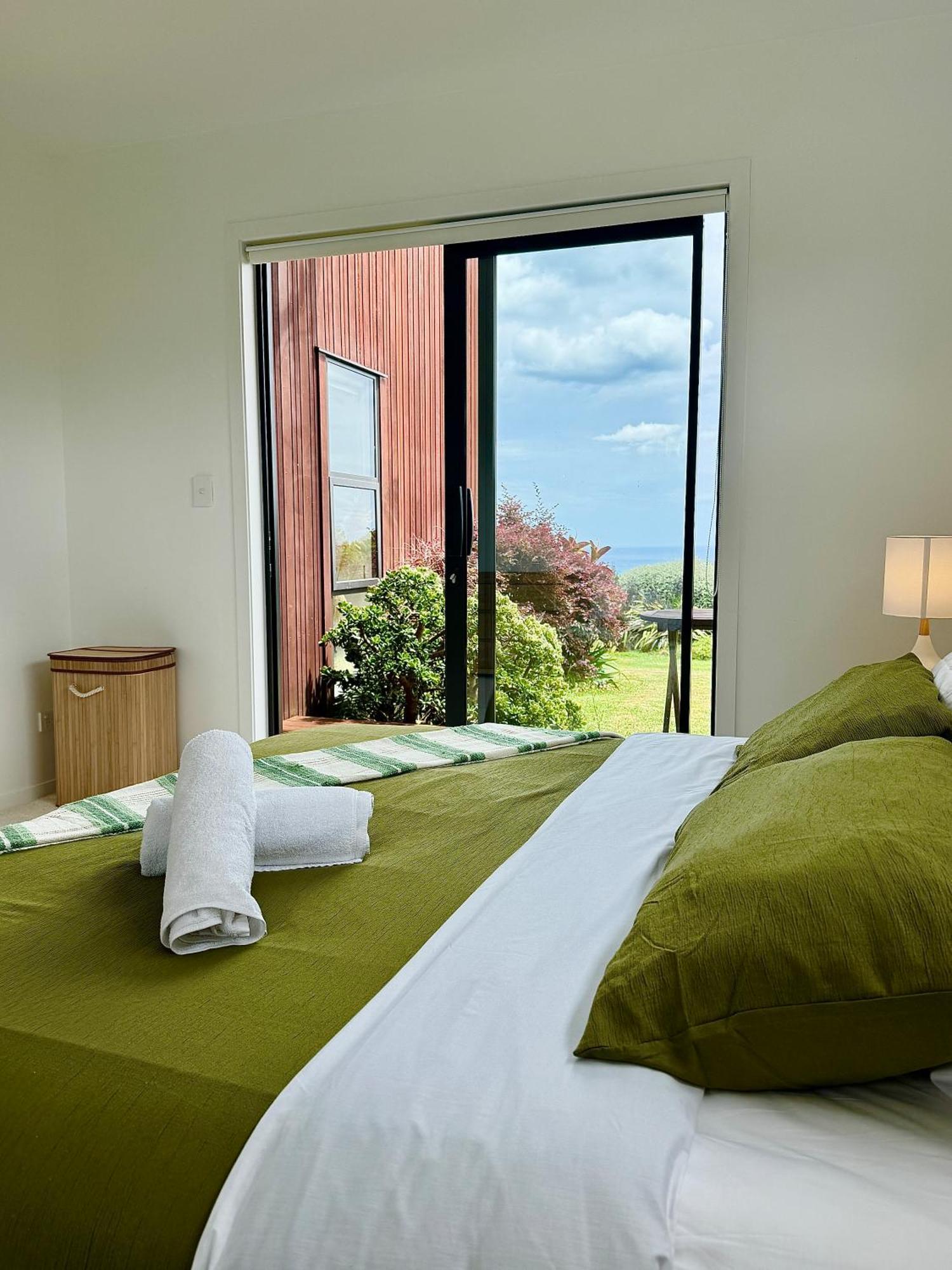Room At Raglans Travellers Rest Coastal Retreat Bagian luar foto